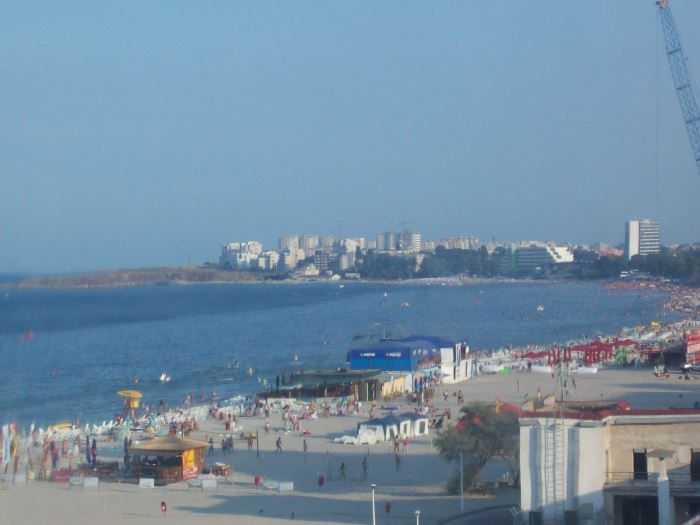 Blick über den Strand von Mamaia in Rumänien